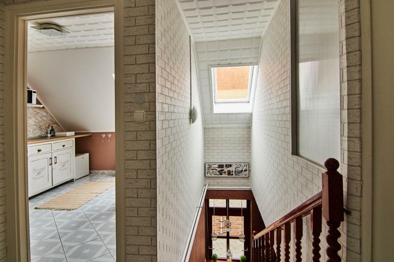 Abraham Vintage Szobák&Apartmanok Pécs Kültér fotó